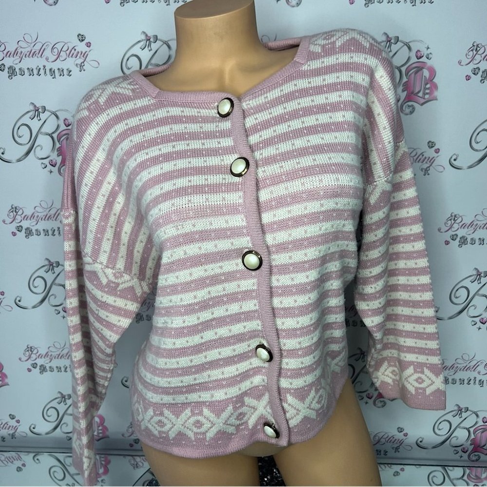 Equation cardigan vintage pink white Pearl buttons knitted stunning luxury top